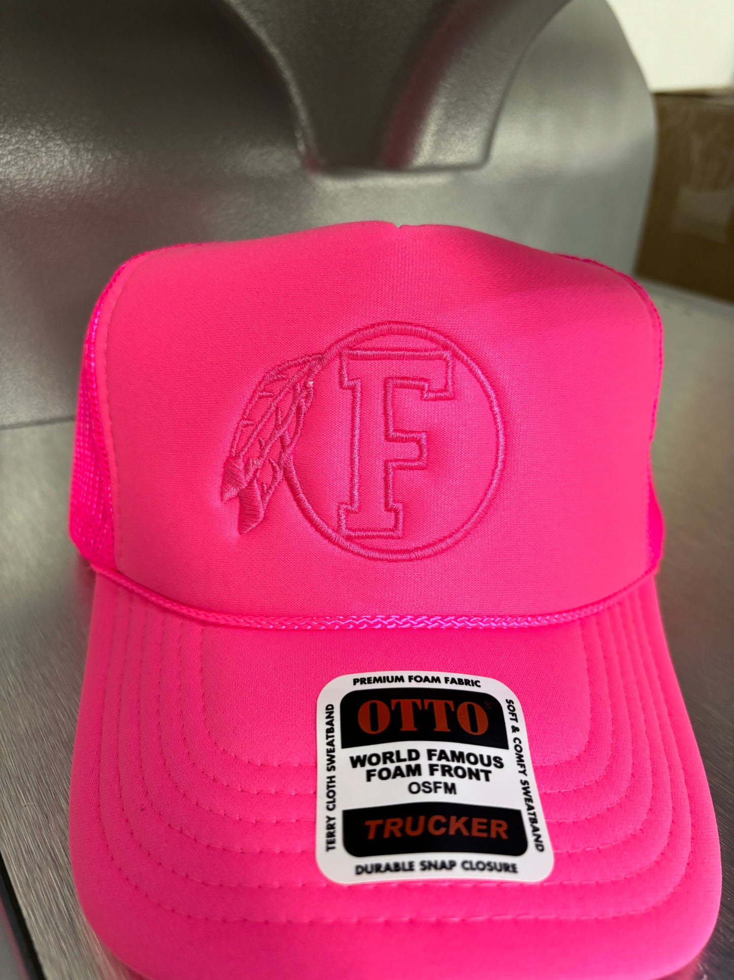 PUFF NEON -FOAM Trucker -FPW